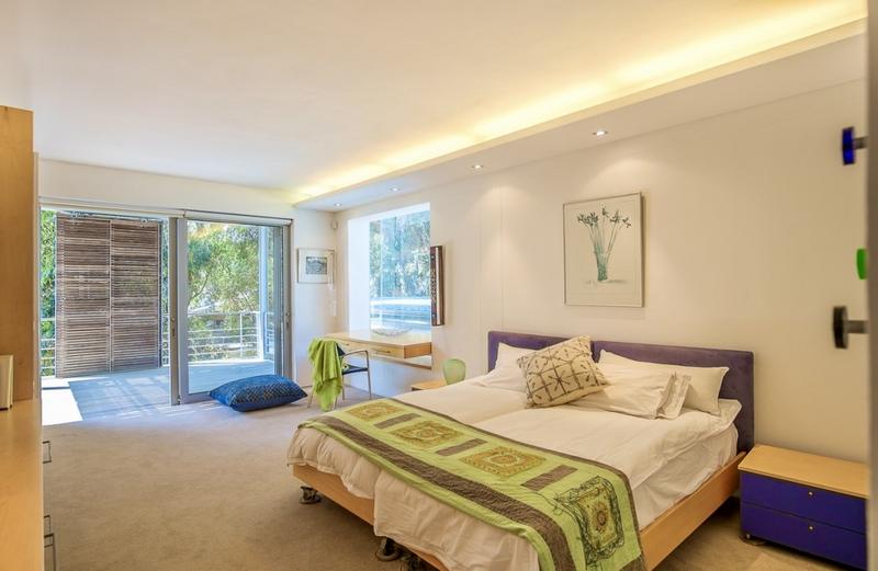 5 Bedroom Property for Sale in Bantry Bay Western Cape